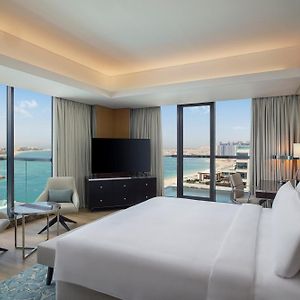 One-Bedroom Deluxe Suite Sea View Balconies