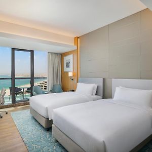 Two Double Beds Deluxe Room Sea View Balcony